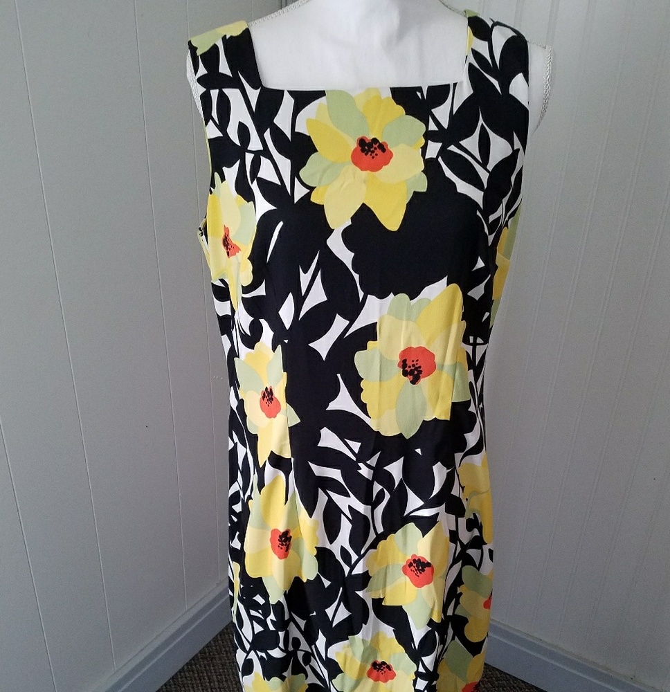 🌺 Perfect Spring dress